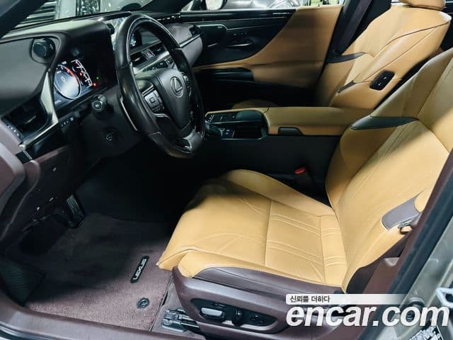 Lexus ES300h 7세대 Executive, 2021 12