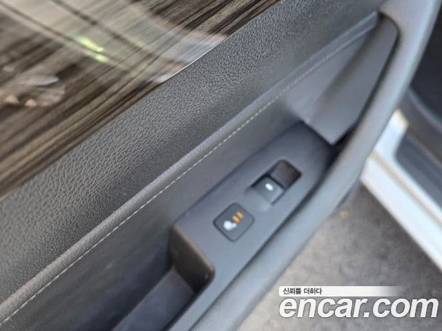 Hyundai LF Sonata LPI Modern(для людей с инвалидностью), 2015 10