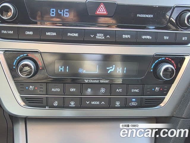 Hyundai LF Sonata LPI Modern(для людей с инвалидностью), 2015 14