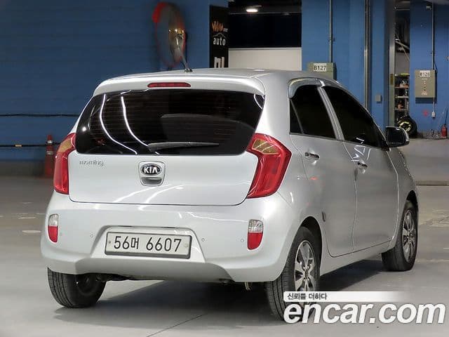 Kia All New Morning Deluxe Trendy, 2014 2