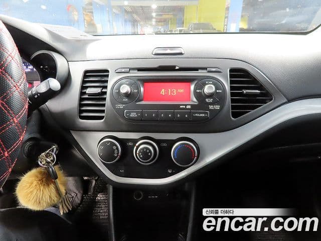 Kia All New Morning Deluxe Trendy, 2014 13