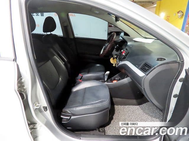 Kia All New Morning Deluxe Trendy, 2014 16