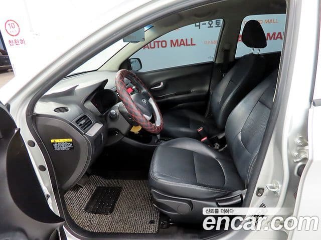 Kia All New Morning Deluxe Trendy, 2014 18