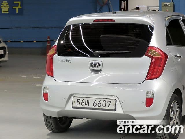 Kia All New Morning Deluxe Trendy, 2014 20