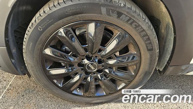 Mini Cooper Countryman 2세대, 2024 все фото