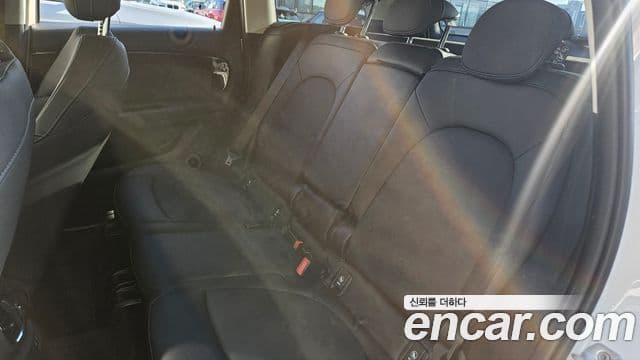 Mini Cooper Countryman 2세대, 2024 11