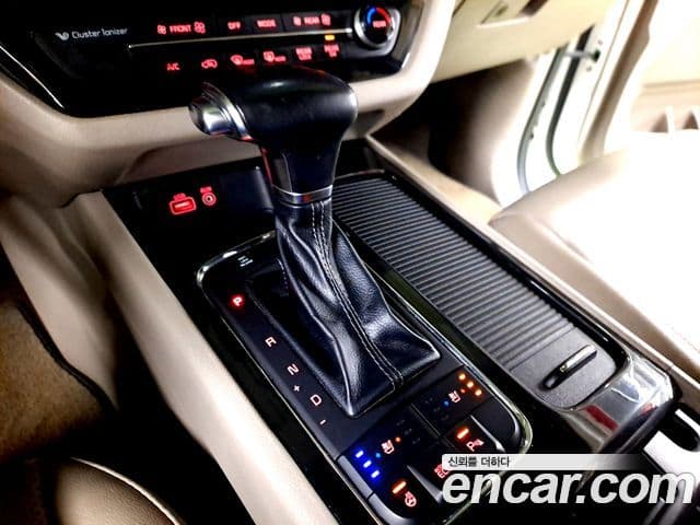 Kia All New Carnival Prestige, 2018 9