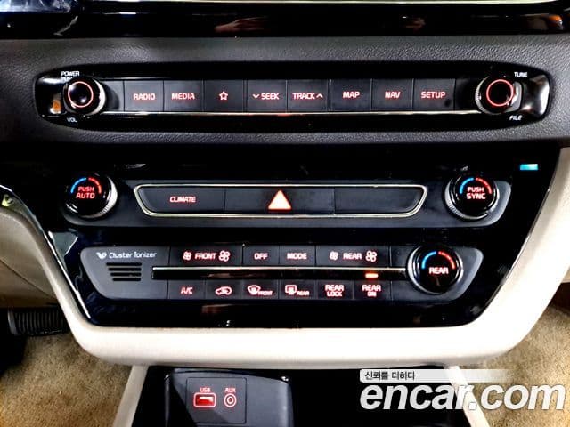 Kia All New Carnival Prestige, 2018 16