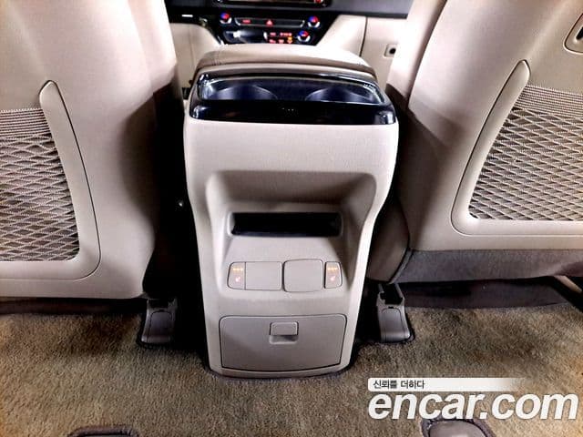 Kia All New Carnival Prestige, 2018 19
