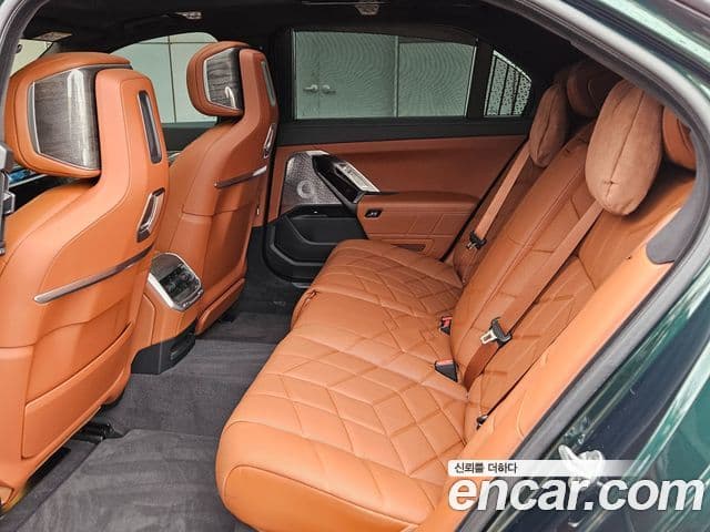 BMW 7시리즈 (G70) 750e xDrive M Sport, 2025 11