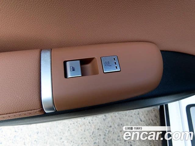 Hyundai Grandeur (GN7) Premium, 2025 16