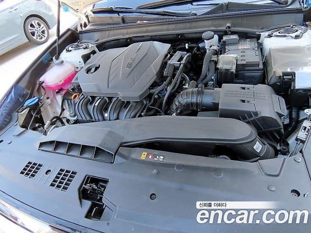 Hyundai Grandeur (GN7) Premium, 2025 19