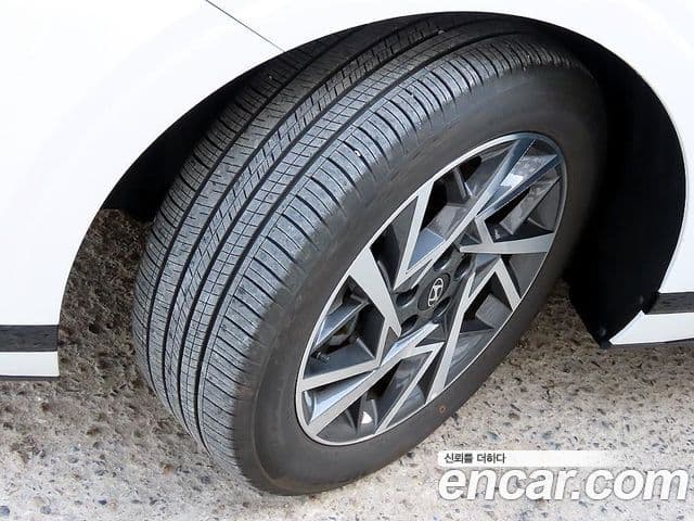 Hyundai Grandeur (GN7) Premium, 2025 20