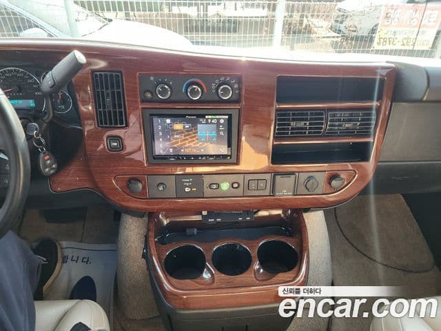 GMC 사바나, 2020 9