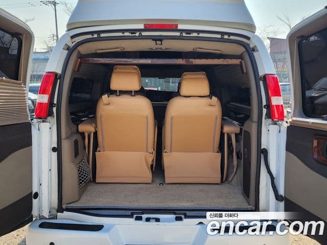 GMC 사바나, 2020 13