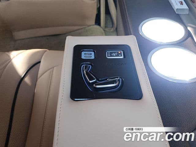 GMC 사바나, 2020 14