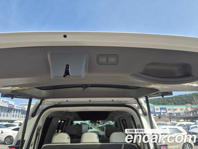 Hyundai Staria лимузин, 2024 все фото