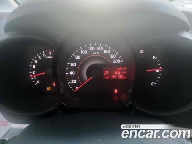 Kia Ray Luxury, 2016 12