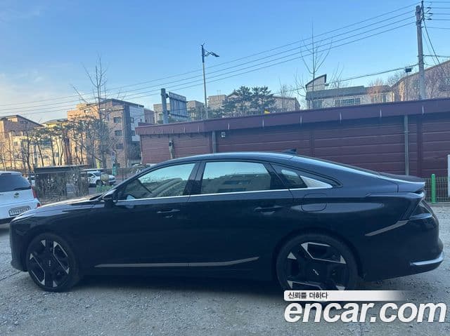 Kia The / новый New K8 Signature, 2026 6