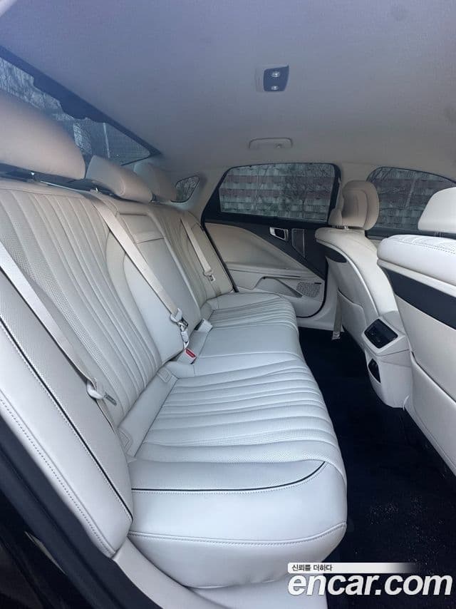 Kia The / новый New K8 Signature, 2026 7