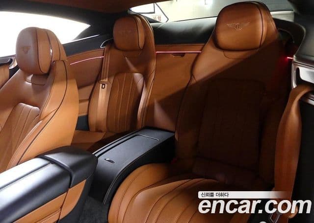 Bentley Continental GT 3세대 6.0 GT, 2018 16