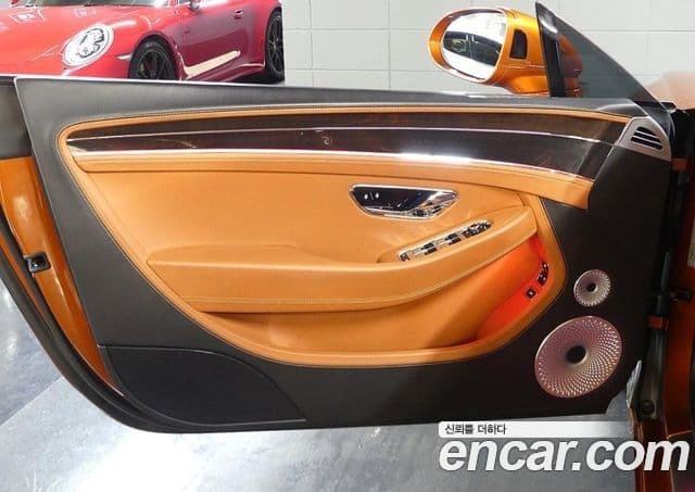 Bentley Continental GT 3세대 6.0 GT, 2018 17