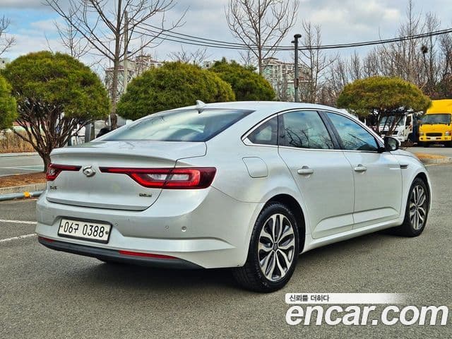 Renault Korea(Samsung) SM6 2.0 LPe RE (для людей с инвалидностью), 2016 3