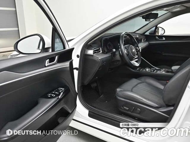 Kia K5 3세대 Prestige, 2021 11
