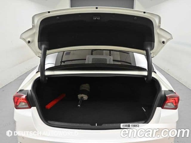 Kia K5 3세대 Prestige, 2021 20