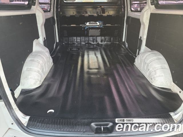 Hyundai Grand Starex CVX Deluxe, 2014 20