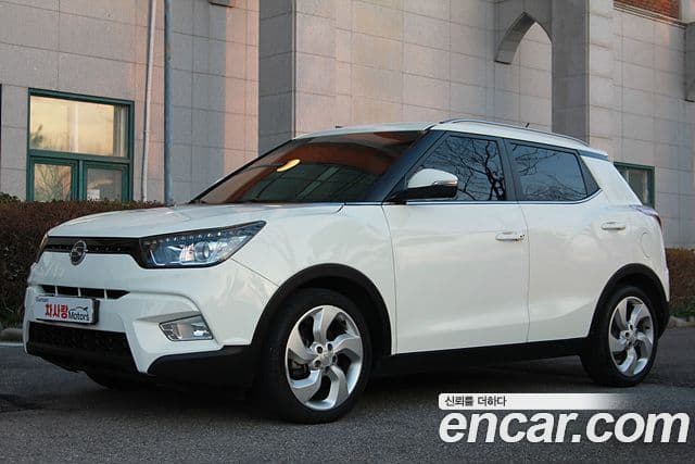 KG모빌리티(SsangYong) Tivoli люксовая версия, 2015 1