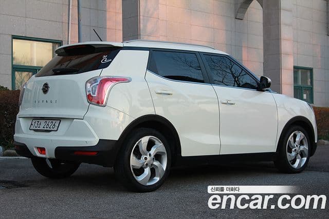 KG모빌리티(SsangYong) Tivoli люксовая версия, 2015 2