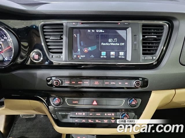 Kia All New Carnival President, 2016 6