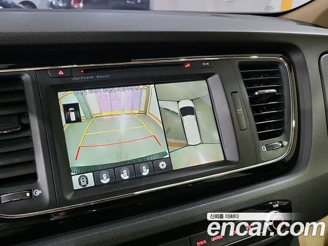 Kia All New Carnival President, 2016 7