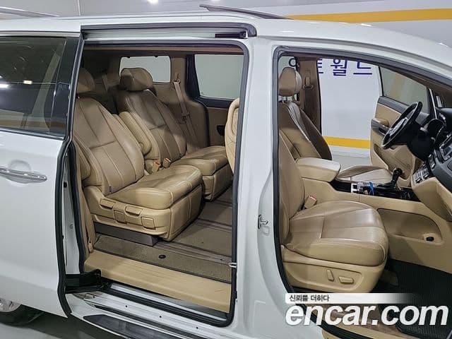 Kia All New Carnival President, 2016 10