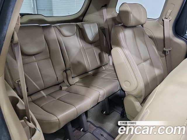 Kia All New Carnival President, 2016 12