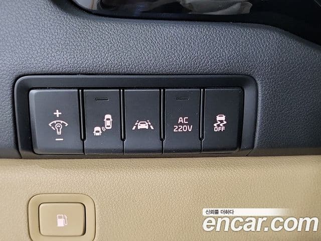 Kia All New Carnival President, 2016 18