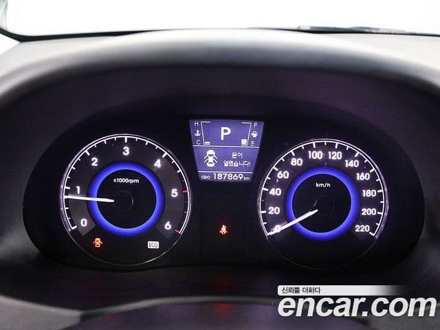 Hyundai Accent(новый кузов / новое поколение) Premier, 2012 6