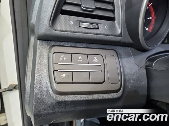 KG모빌리티(SsangYong) Tivoli Air дизель IX 4WD, 2016 11