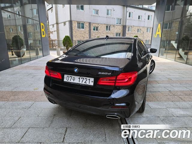 BMW 5시리즈 (G30) 520d M Sport Plus, 2018 3