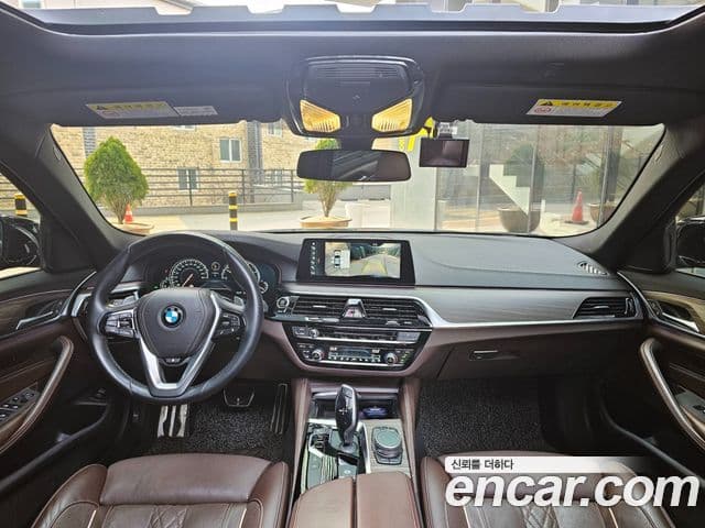 BMW 5시리즈 (G30) 520d M Sport Plus, 2018 все фото