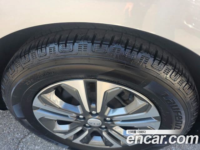 Kia The / новый New Carnival Luxury, 2020 все фото