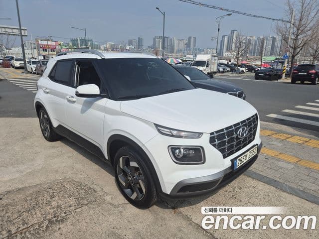 Hyundai Venue 1.6 Modern Plus, 2022 2