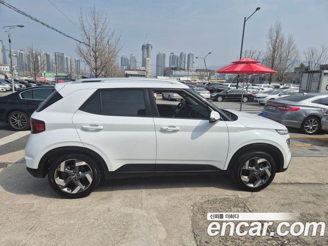 Hyundai Venue 1.6 Modern Plus, 2022 7