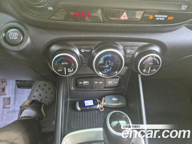 Hyundai Venue 1.6 Modern Plus, 2022 11