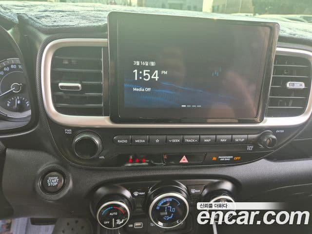 Hyundai Venue 1.6 Modern Plus, 2022 12