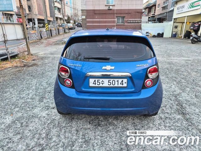 Chevrolet(GM대우) 아베오 хэтчбек топовая версия, 2012 2