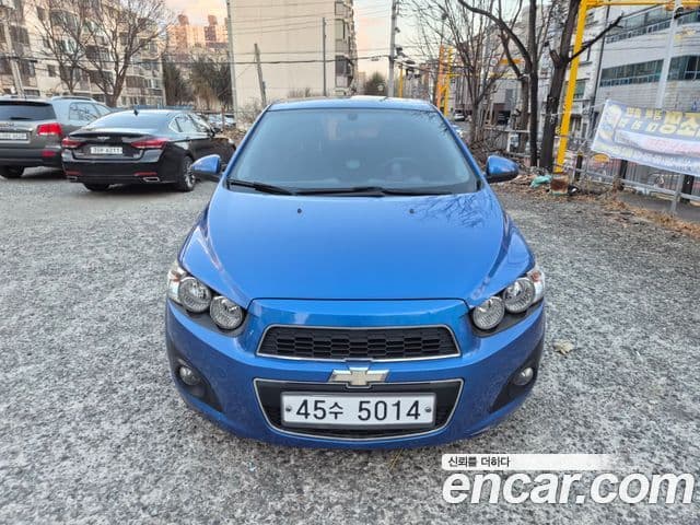 Chevrolet(GM대우) 아베오 хэтчбек топовая версия, 2012 3