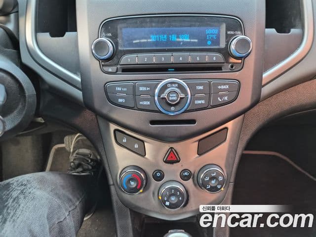 Chevrolet(GM대우) 아베오 хэтчбек топовая версия, 2012 15