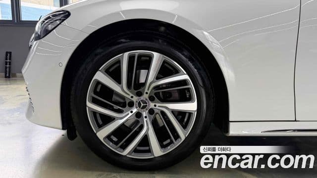 Mercedes-Benz E-класс W214 Exclusive, 2024 все фото